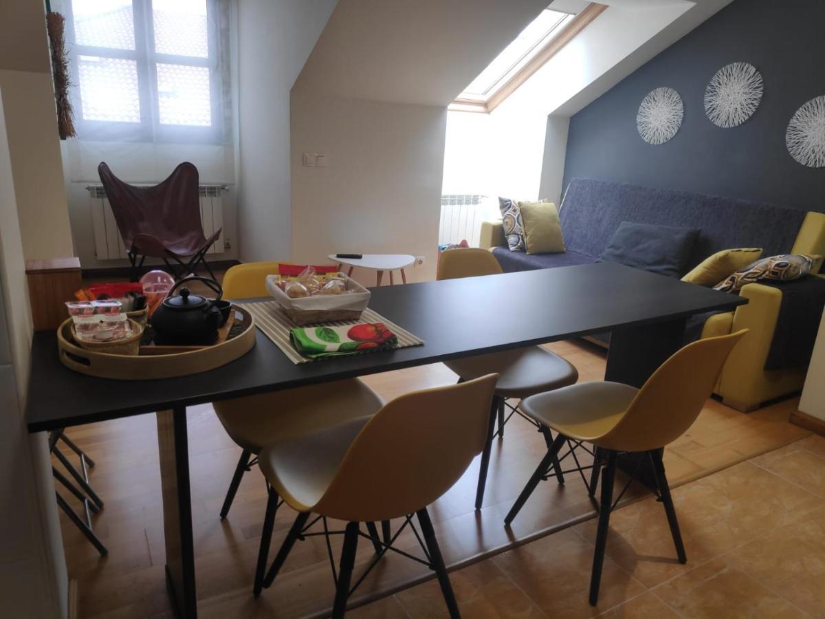 Apartamento Irene Centrico Con Wifi Y Parking Coche Tamano Medio Onís 外观 照片